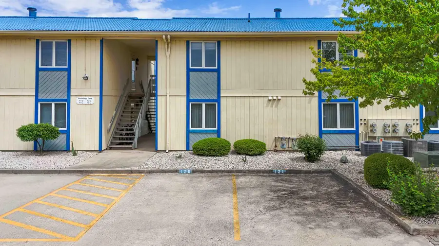 129 Chase Avenue #1-2U, Russells Point, OH 43348 - #3