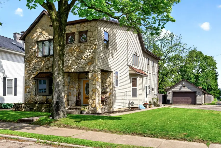134 E 1st Street, Springfield, OH 45504 - #3
