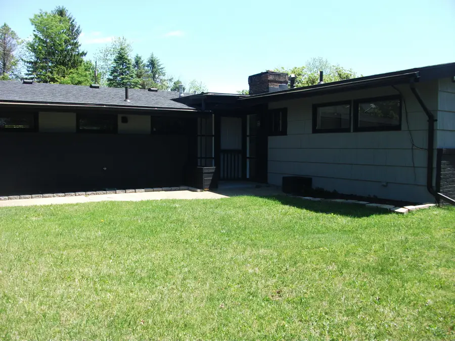 2020 Winding Trail, Springfield, OH 45503 - #2