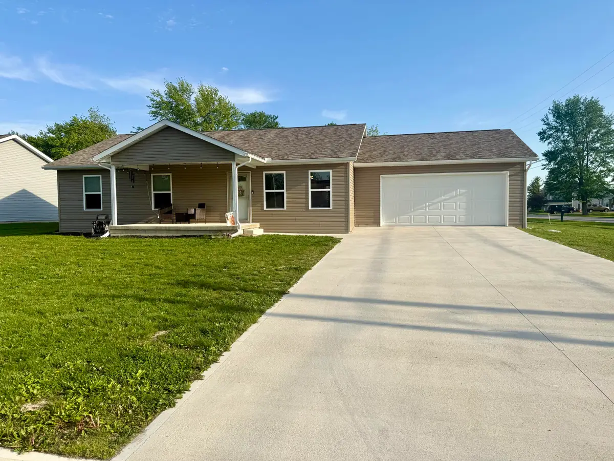 210 N Pike Street, Anna, OH 45302 - #1