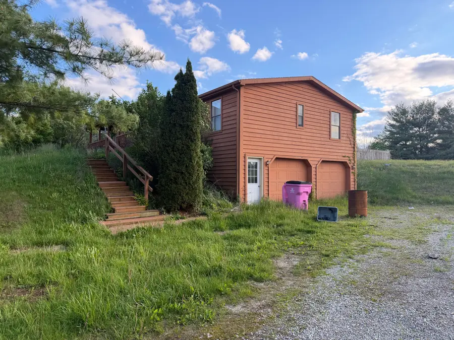 9315 Pasco Montra Road, Sidney, OH 45365 - #2