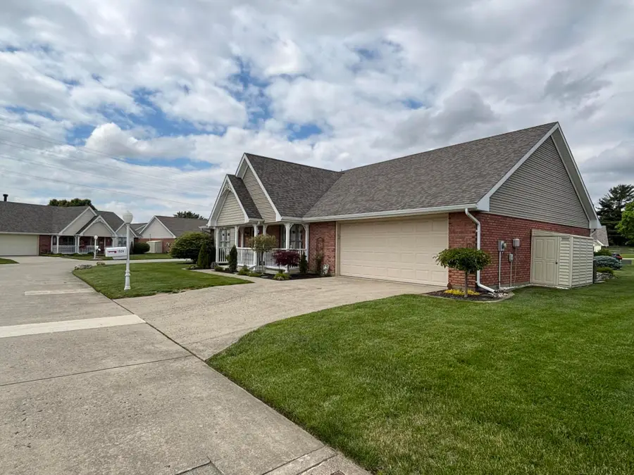 1524 New Castle Lane #.., Springfield, OH 45503 - #2