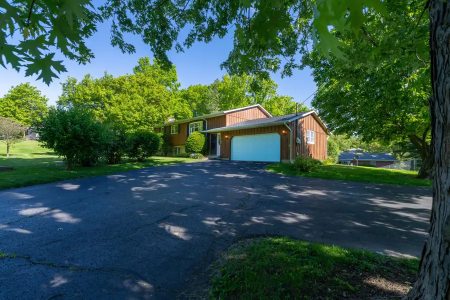657 White Oak Drive, Springfield, OH 45504 - #3