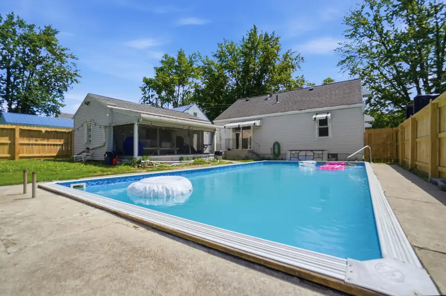 706 Radcliffe Street, Lima, OH 45804 - #2