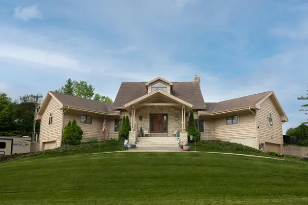 1000 Echo Lake Drive, Piqua, OH 45356