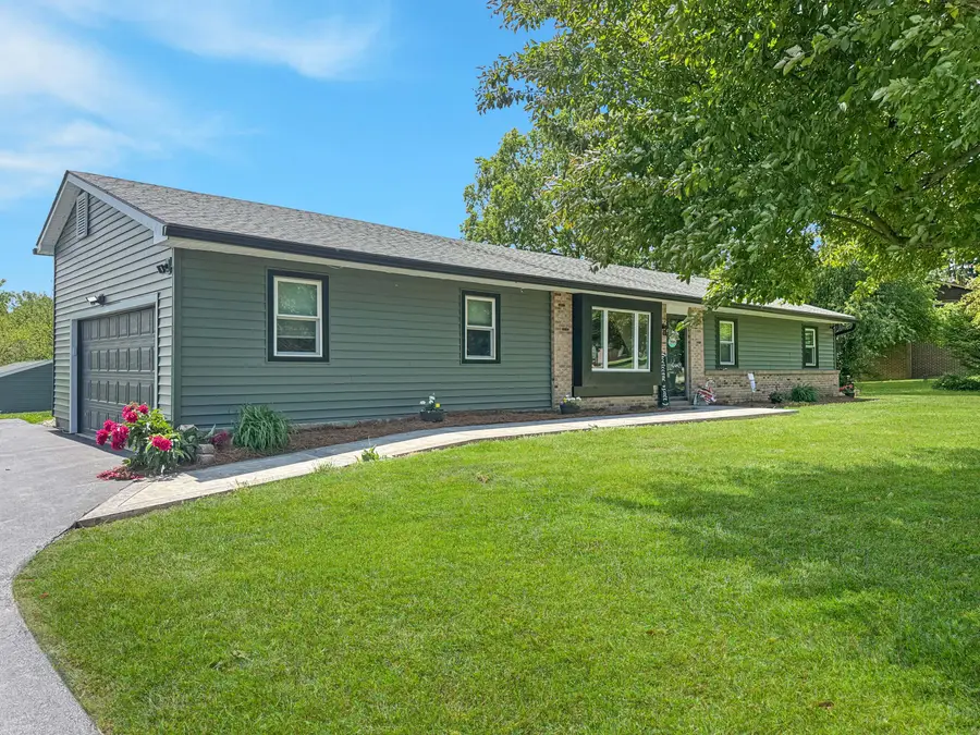 7419 Grayson Drive, Springfield, OH 45502 - #3