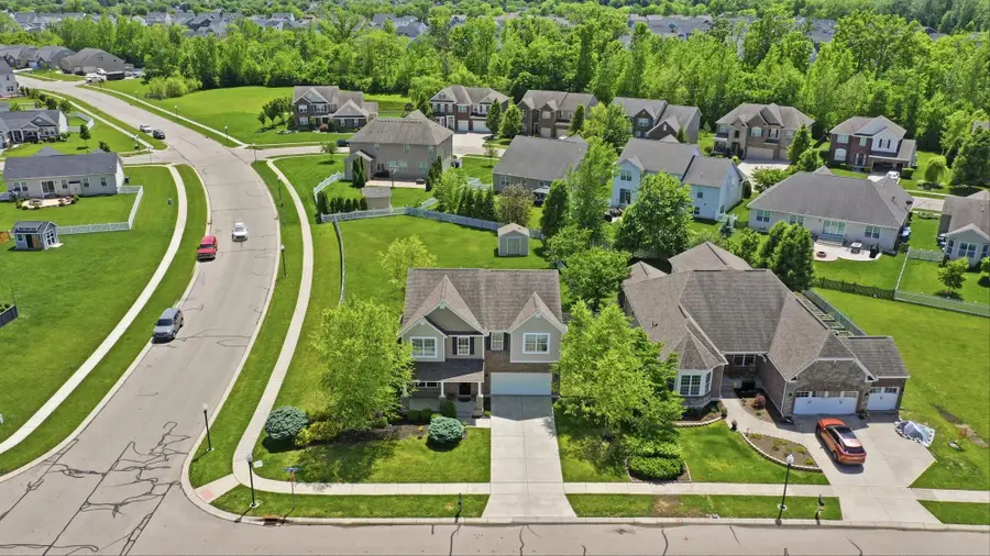 2604 Sunset Maple Drive, Tipp City, OH 45371 - #3