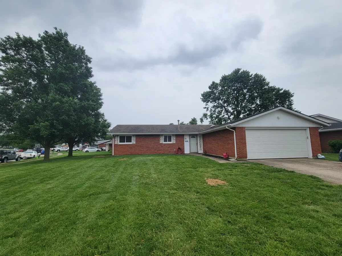 5408 Ottawa Drive, Fairborn, OH 45324 - #1