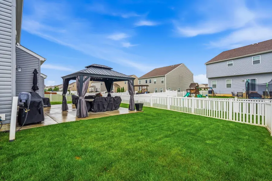 1275 Meadow View Drive, Marysville, OH 43040 - #3