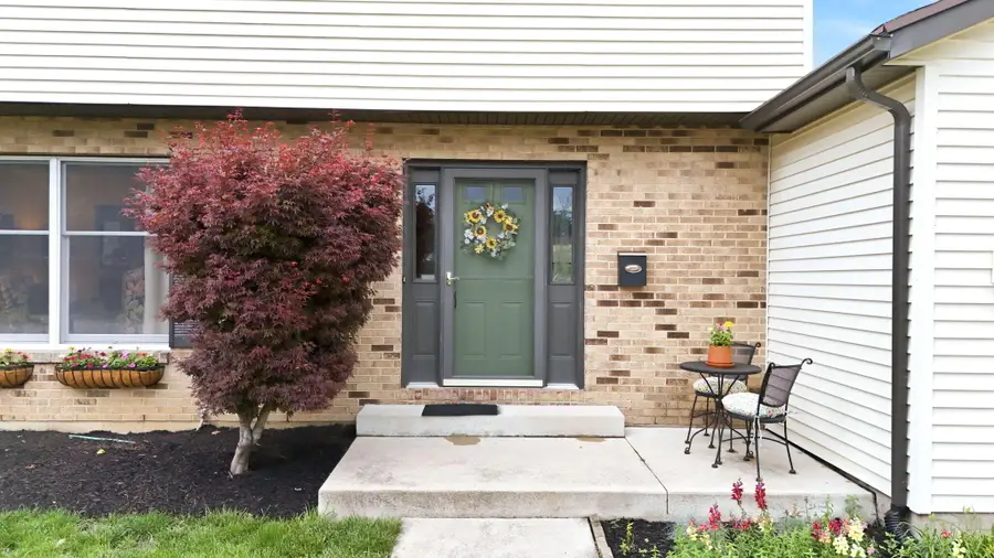 195 Finsbury Lane, Troy, OH 45373 - #3
