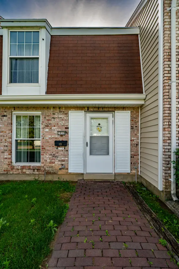 1010 Stoneybrook Trail, Fairborn, OH 45324