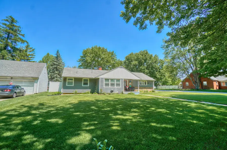 302 Doering Street, Sidney, OH 45365 - #3