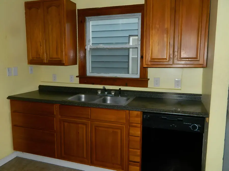 228 N Harris Avenue, Columbus, OH 43204 - #3