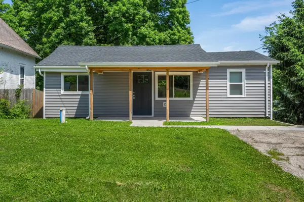 1920 S Burnett Road, Springfield, OH 45505