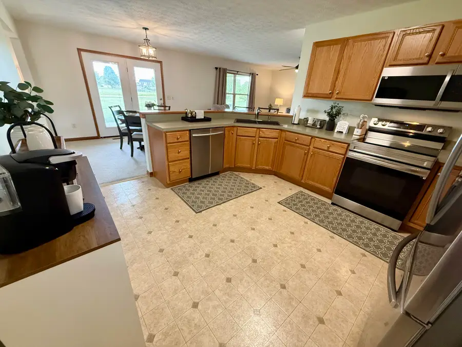 808 Lambert Drive, Piqua, OH 45356 - #2