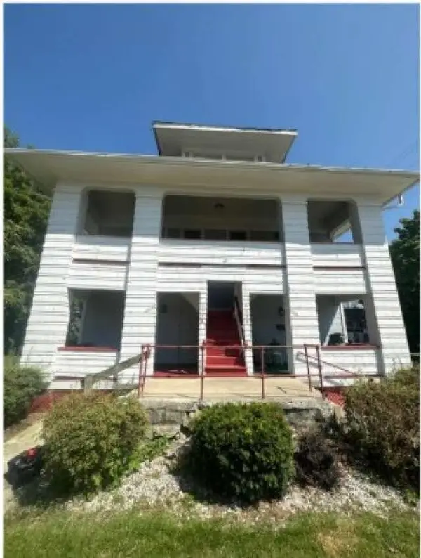 204 W Johnny Lytle Avenue, Springfield, OH 45506