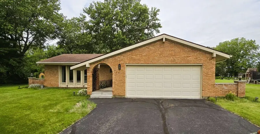6407 Floyd Drive, Springfield, OH 45502 - #2