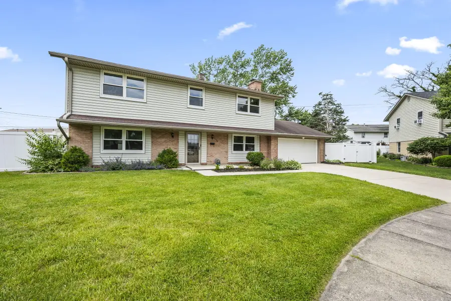 258 Tetbury Road, Troy, OH 45373 - #3