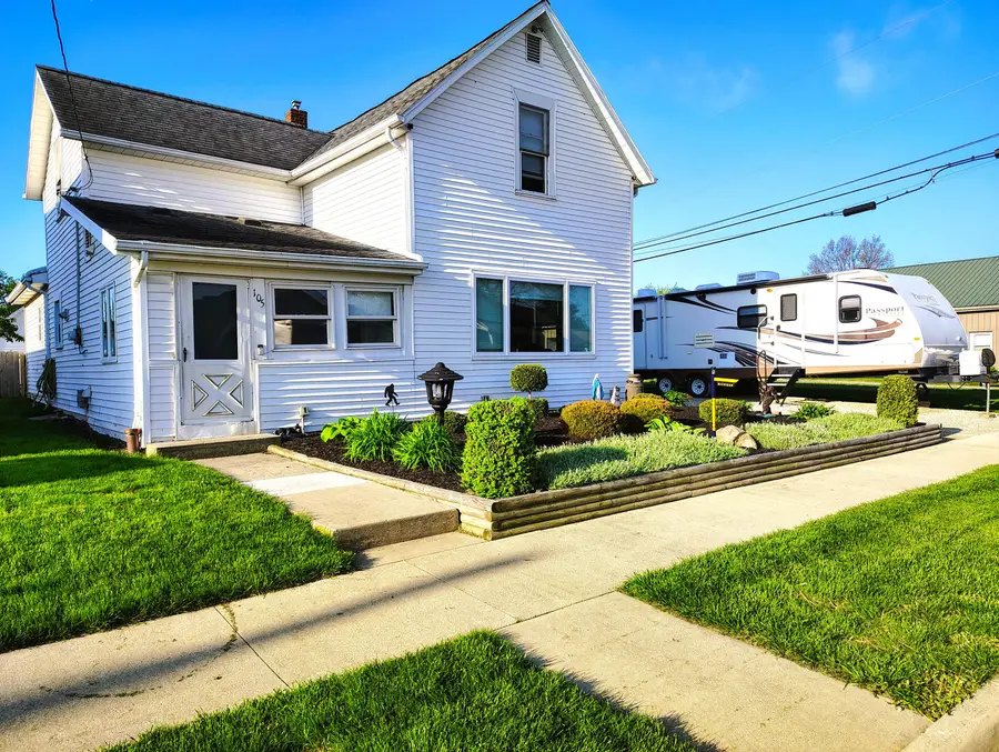 105 W Center Street, Fort Recovery, OH 45846 - #3