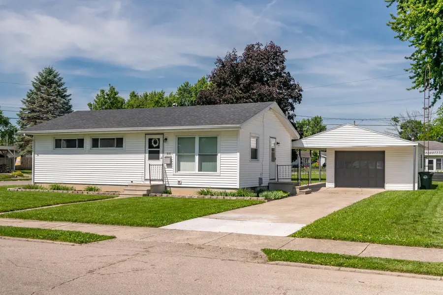 810 Meadow Lane, Troy, OH 45373 - #2