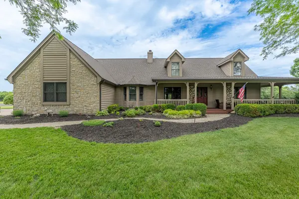 1424 N Lake Road, New Carlisle, OH 45344