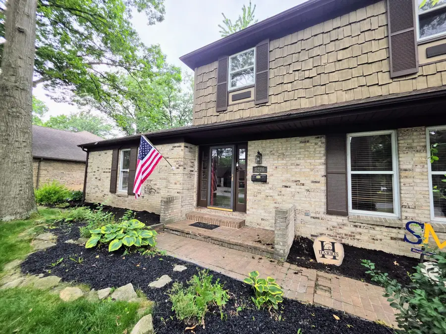 1206 Hawthorne Street, Saint Marys, OH 45885 - #2