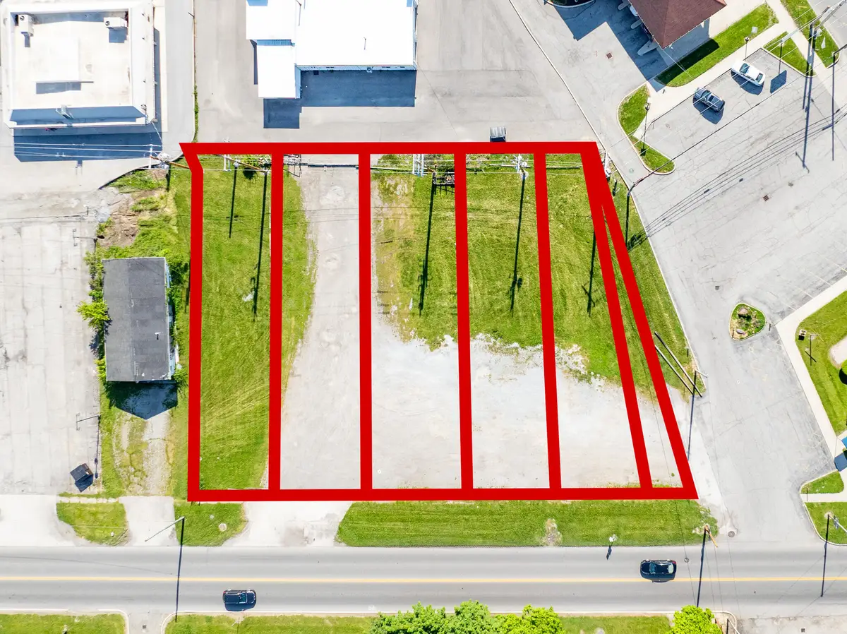 400 S Detroit Street, Kenton, OH 43326 - #1