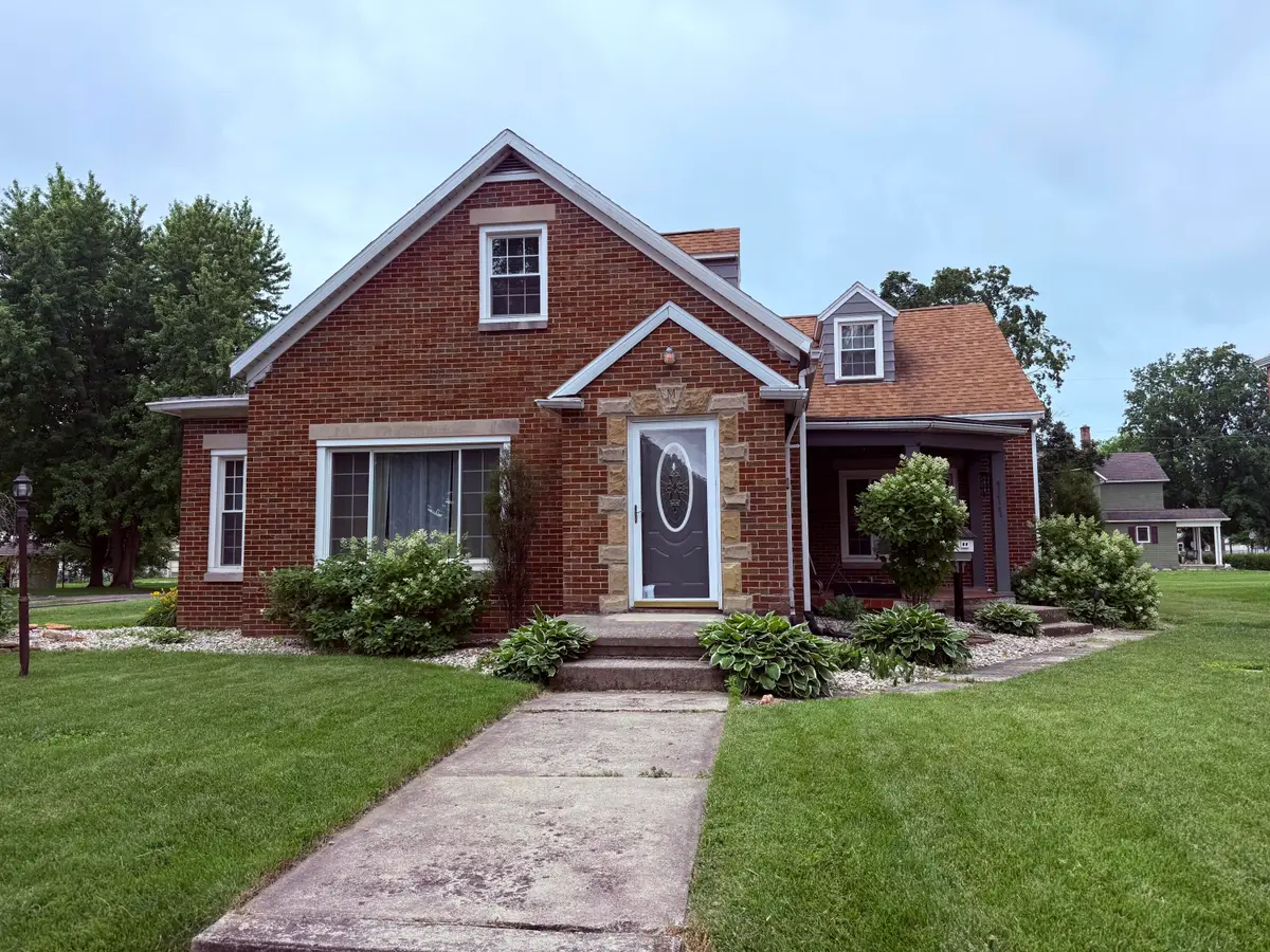 111 S Wayne Street, Saint Marys, OH 45885 - #1
