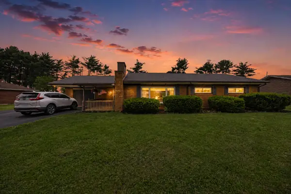 323 E Wapakoneta Street, Waynesfield, OH 45896