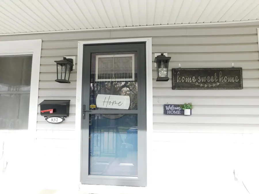 832 Spruce Avenue, Sidney, OH 45365 - #3