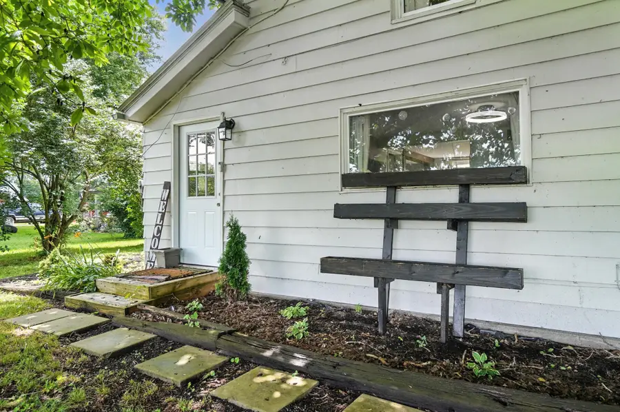 473 W County Line Road, Springfield, OH 45502 - #3