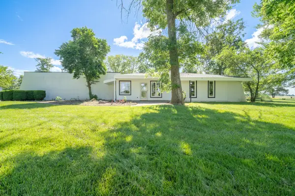 13952 Lochard Road, Anna, OH 45302