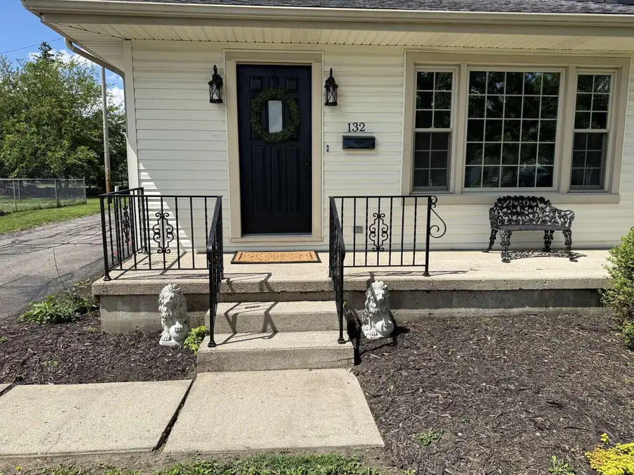 132 W Ruth Street, Sidney, OH 45365 - #2