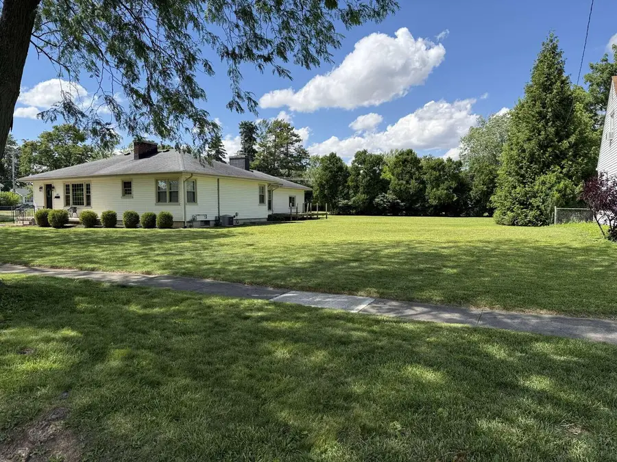 132 W Ruth Street, Sidney, OH 45365 - #3