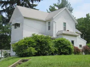 1126 S Yellow Springs Street, Springfield, OH 45506 - #3
