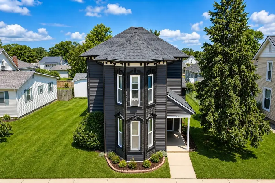 206 W Pike Street, Jackson Center, OH 45334 - #2