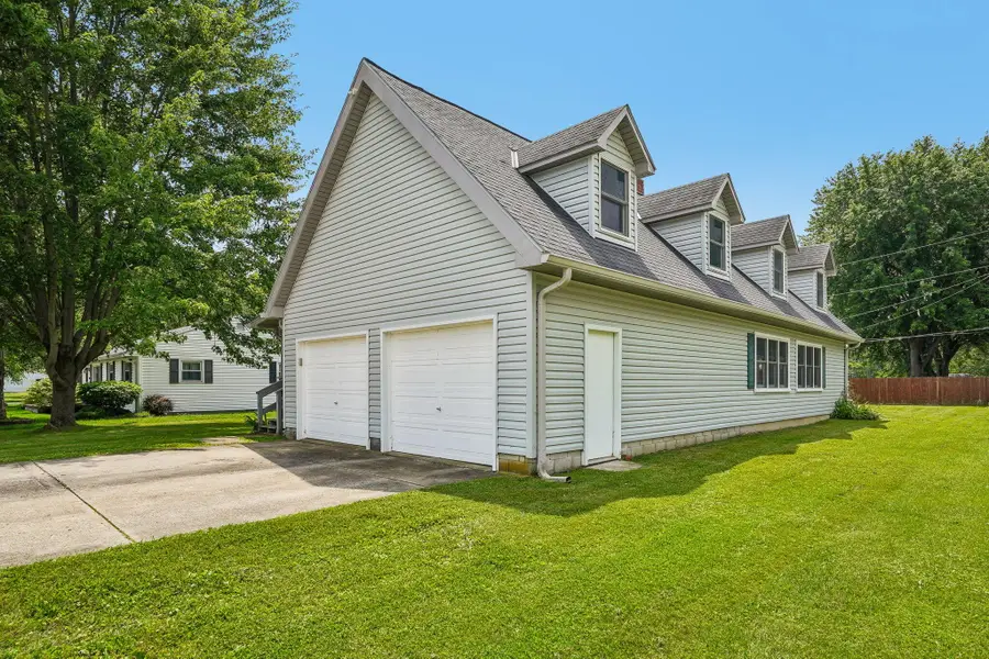 515 W Lake Street, Lakeview, OH 43331 - #3