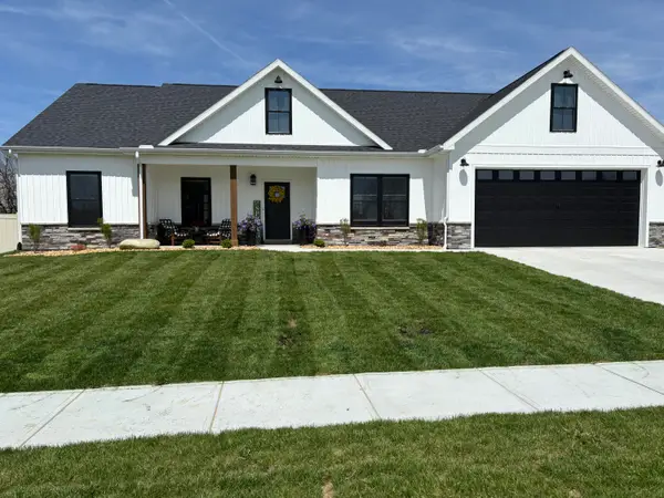 3408 Ottawa Circle, Piqua, OH 45356