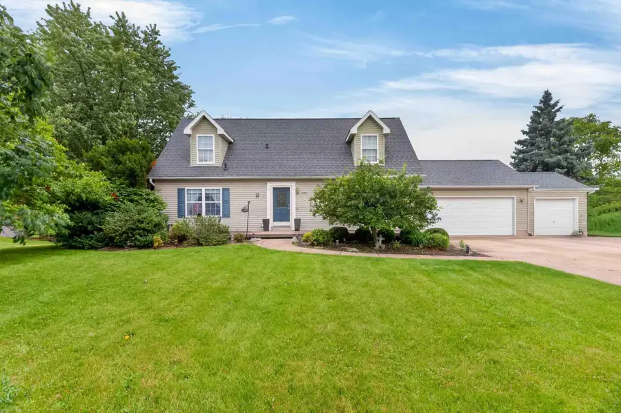 2123 Wapakoneta Avenue, Sidney, OH 45365 - #3