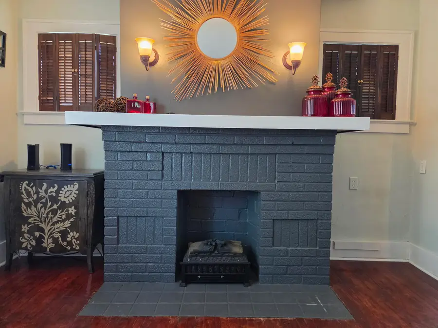 305 W 1st Street, Springfield, OH 45504 - #3