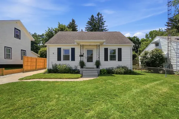2423 Hillside Avenue, Springfield, OH 45503