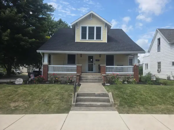 512 W Benton Street, Wapakoneta, OH 45895