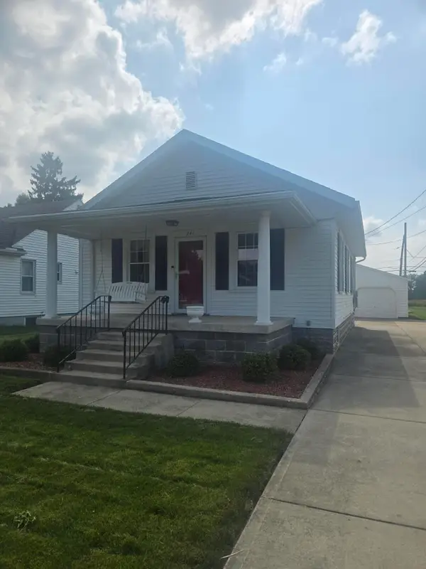 241 Larchmont Avenue, Springfield, OH 45503