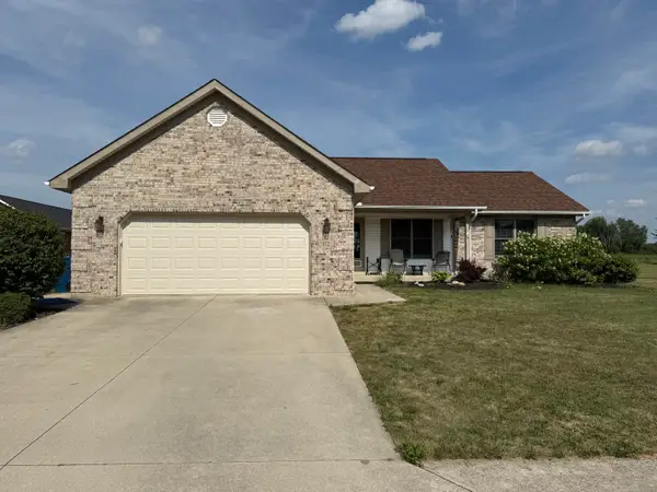 112 Parkview Drive, Jackson Center, OH 45334