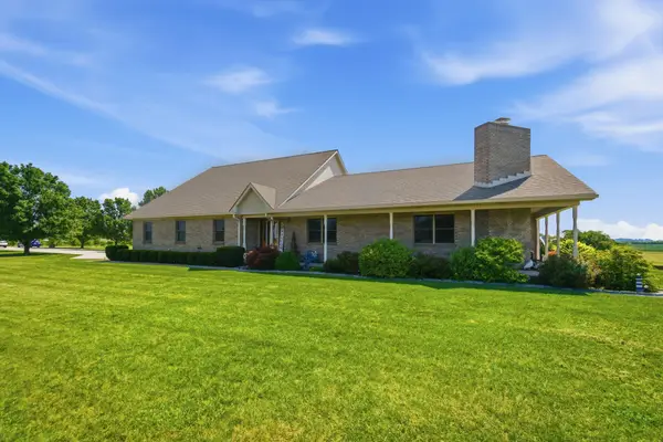 8400 N Montgomery County Line Road, Brookville, OH 45309