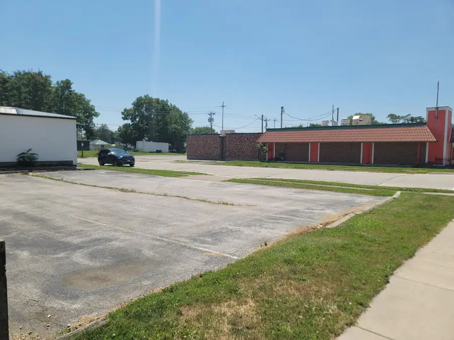 130 W Logan Street, Celina, OH 45822 - #3