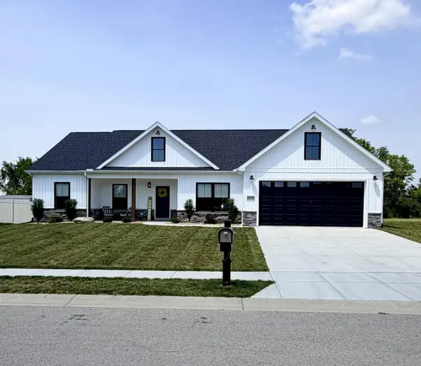 3408 Ottawa Circle, Piqua, OH 45356