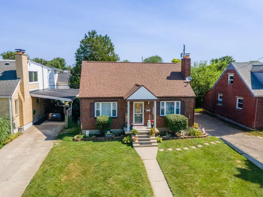 323 Holmes Drive, Fairborn, OH 45324 - #2