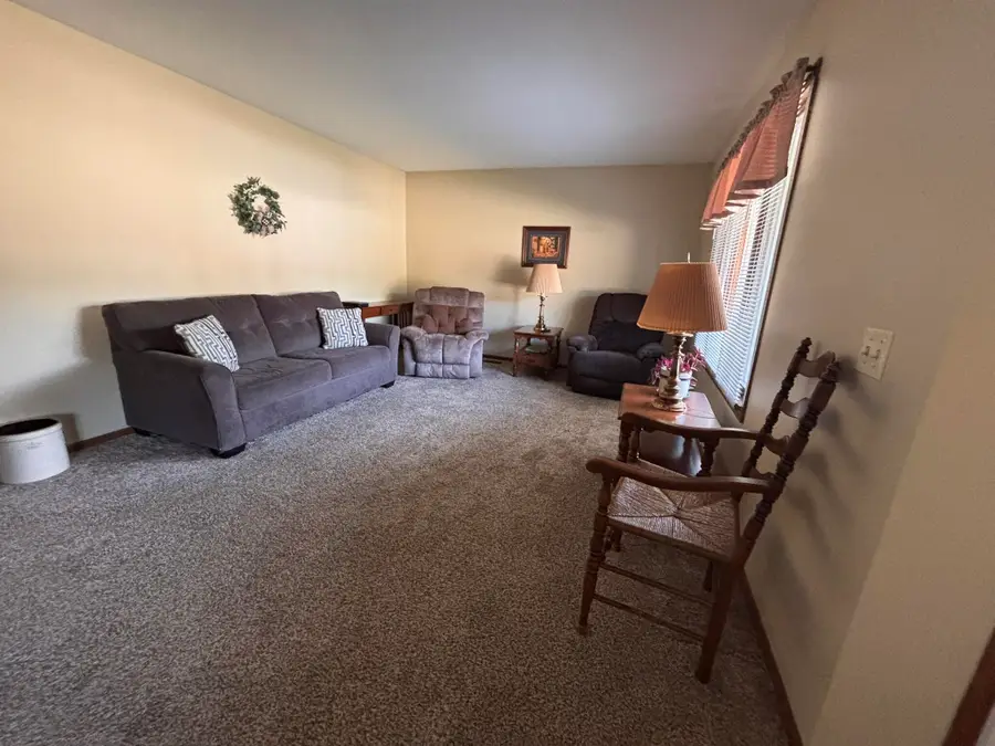 3093 E Brixton Drive #211, Springfield, OH 45503 - #3