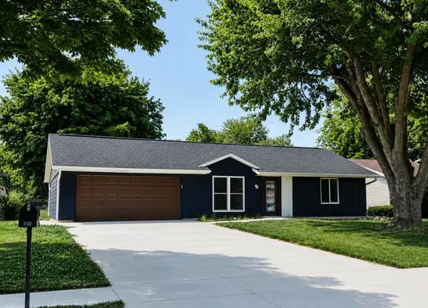 810 Cheshire Circle, Celina, OH 45822